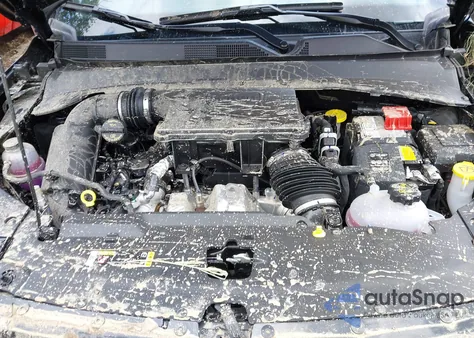 2025 Jeep Compass Latitude 4X4 z USA, uszkodzony, nr VIN 3C4NJDBN4ST553209